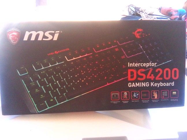 MSI Interceptor Gaming Keyboard /MSI MOUSE