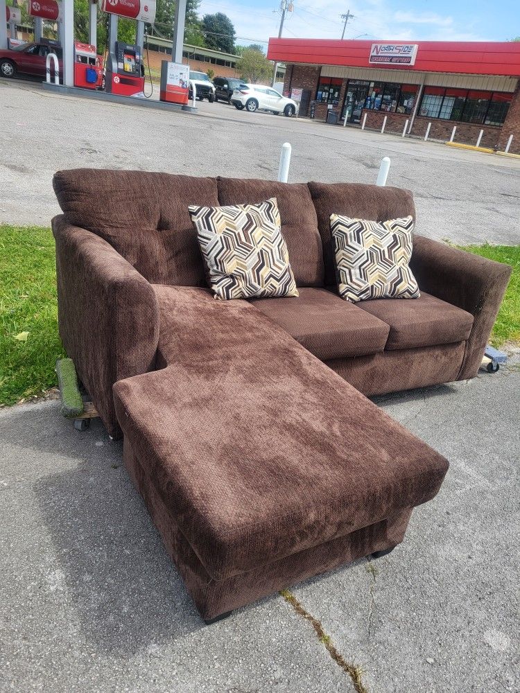 Nice SOFA WITH OTTOMAN 