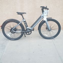    Used "Bird" Electric Bicycle 36V  12.8Ah 500w