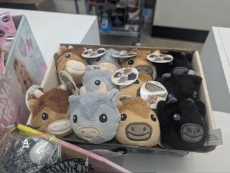 Plush/squishy Highlander Cow