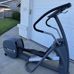 PRECOR EFXi Elliptical 