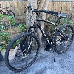 BRAND NEW HYBRID SCHWINN 21 SPEED  READY TO RIDE