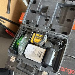 DeWalt 12V MAX 3 x 360 Green Line Laser Level (model DW089LG