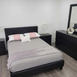 Bedroom Set - Juego De Cuarto 