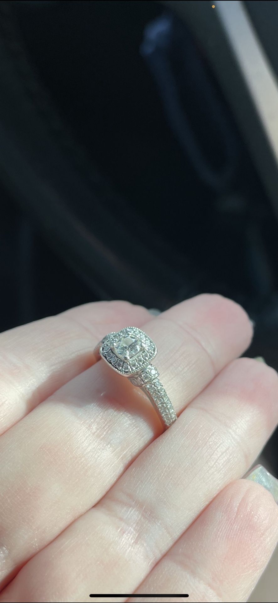 Vera Wang Diamond Engagement Ring