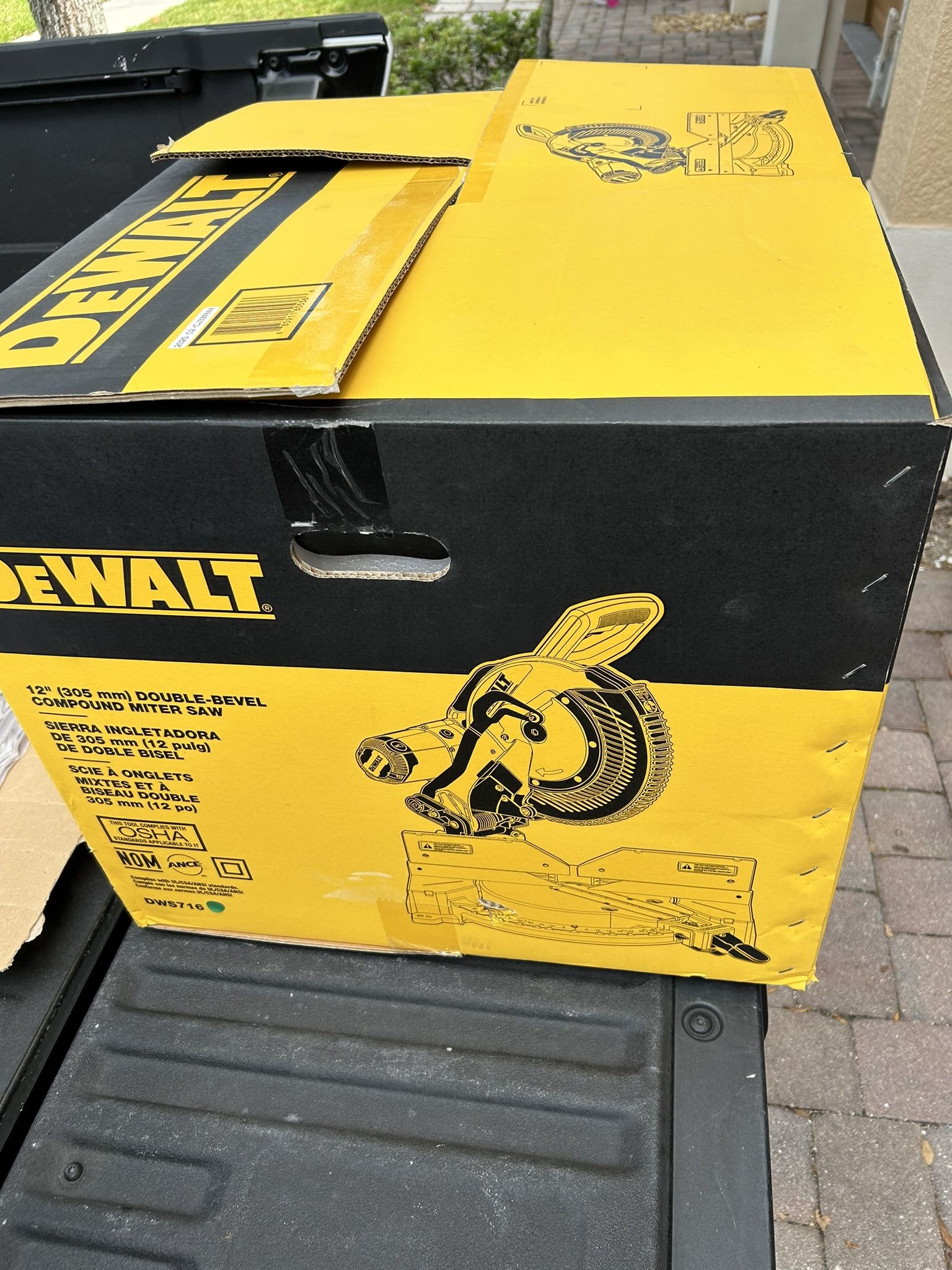 12” Saw Dewalt