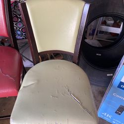 Bar Chairs 4 of them $10 Each 
