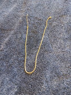 Golden Necklace Best Quality.