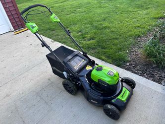 Greenworks 40V 21" Cordless Lawn Mower