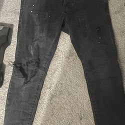 Purple brand jeans size 29 P002 black knee rip