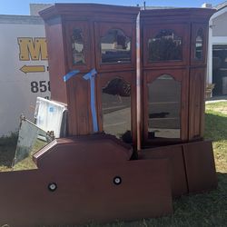 Center entertainment