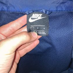 Nike windbreaker