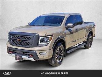 2021 Nissan TITAN