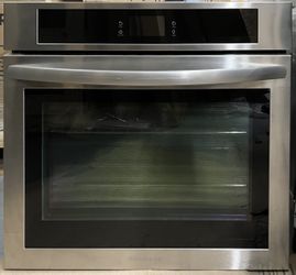 FRIGIDAIRE Oven FCWS3027AS - 02846