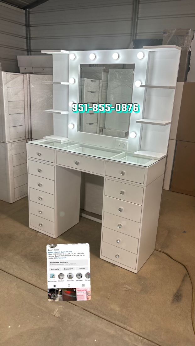 New 13 Drawer Glass Top Makeup Vanity