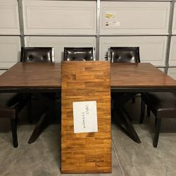 Dining Room Table and chairs with extension 