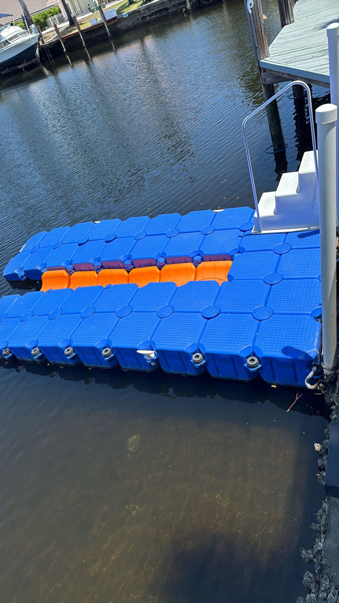 Floating Dock For 15’ Boat, Jet Ski, Kayaks, Etc