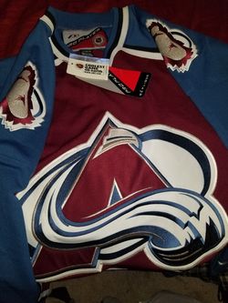 Avs Jersey *BRAND NEW* Tags XL