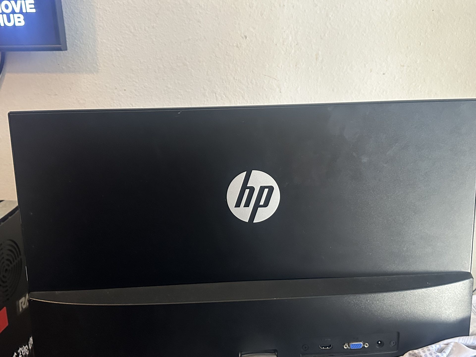 Hp/dell Monitors