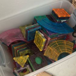Magna Tiles 