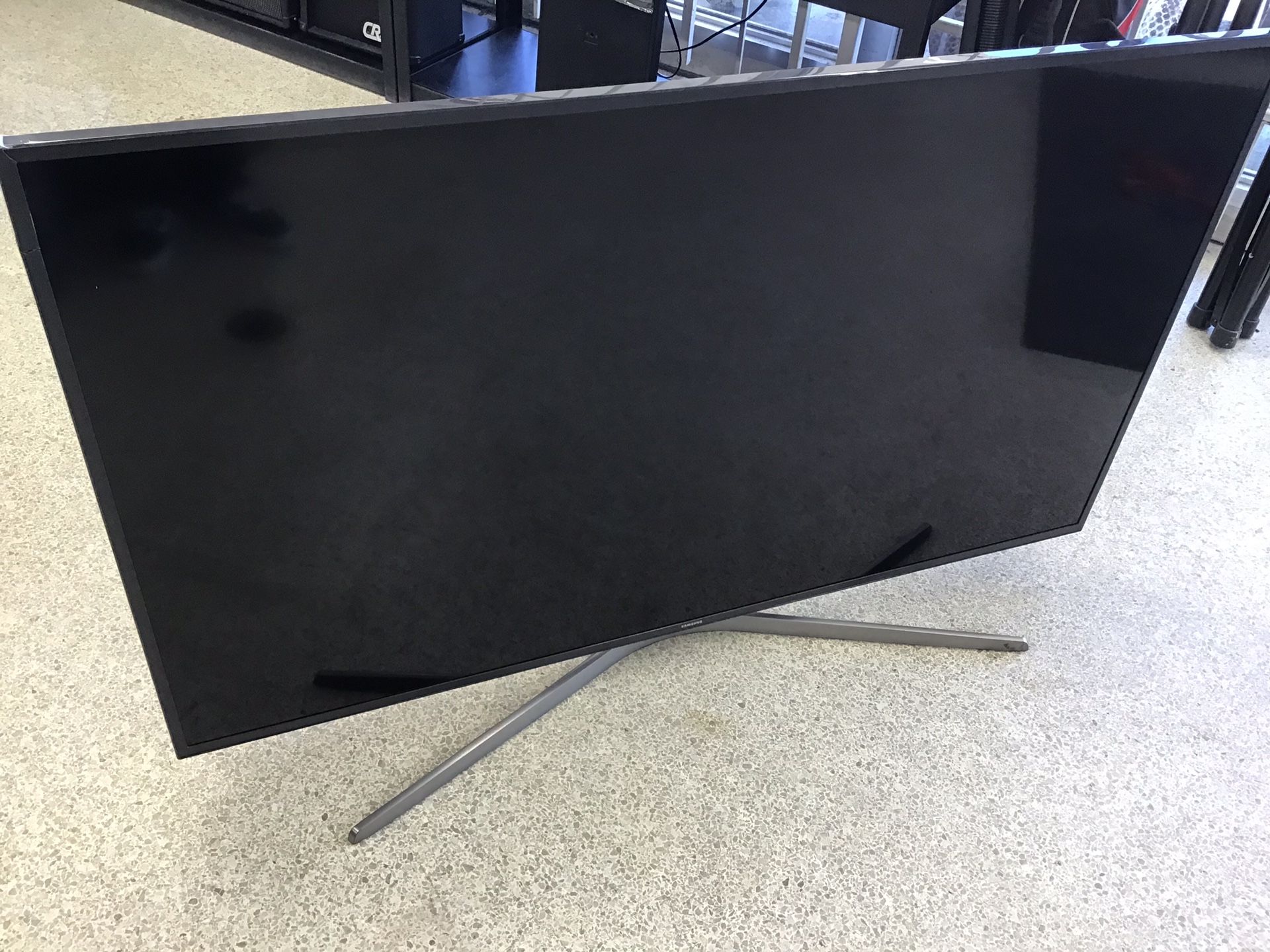 Samsung 58” smart 4K tv with remote stand feet and power cord ...