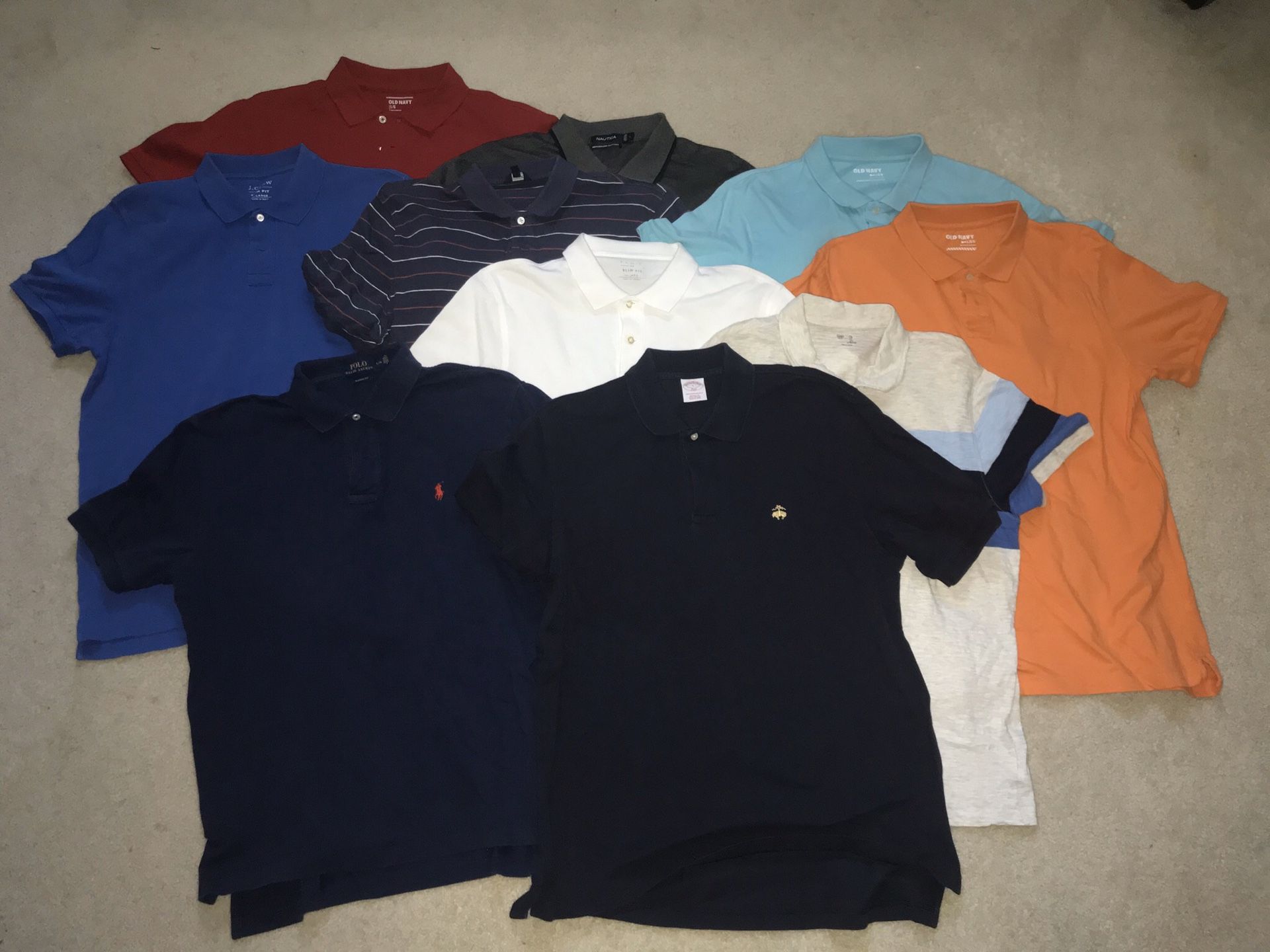 Men’s polo shirt bundle Size large
