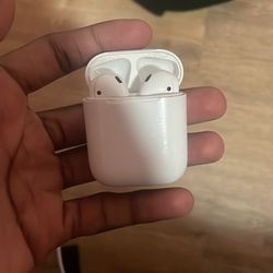 AirPods