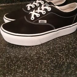 Vans Platform women 7 Good Condition 