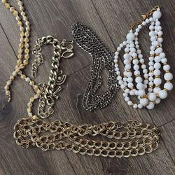 Assorted Vintage Costume Jewelry Necklaces