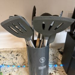 Utensils & Holder