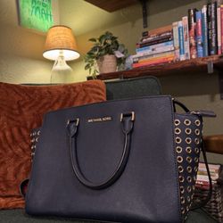 Michael Kors Selma Bag