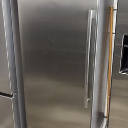 Frigidaire single door refrigerator