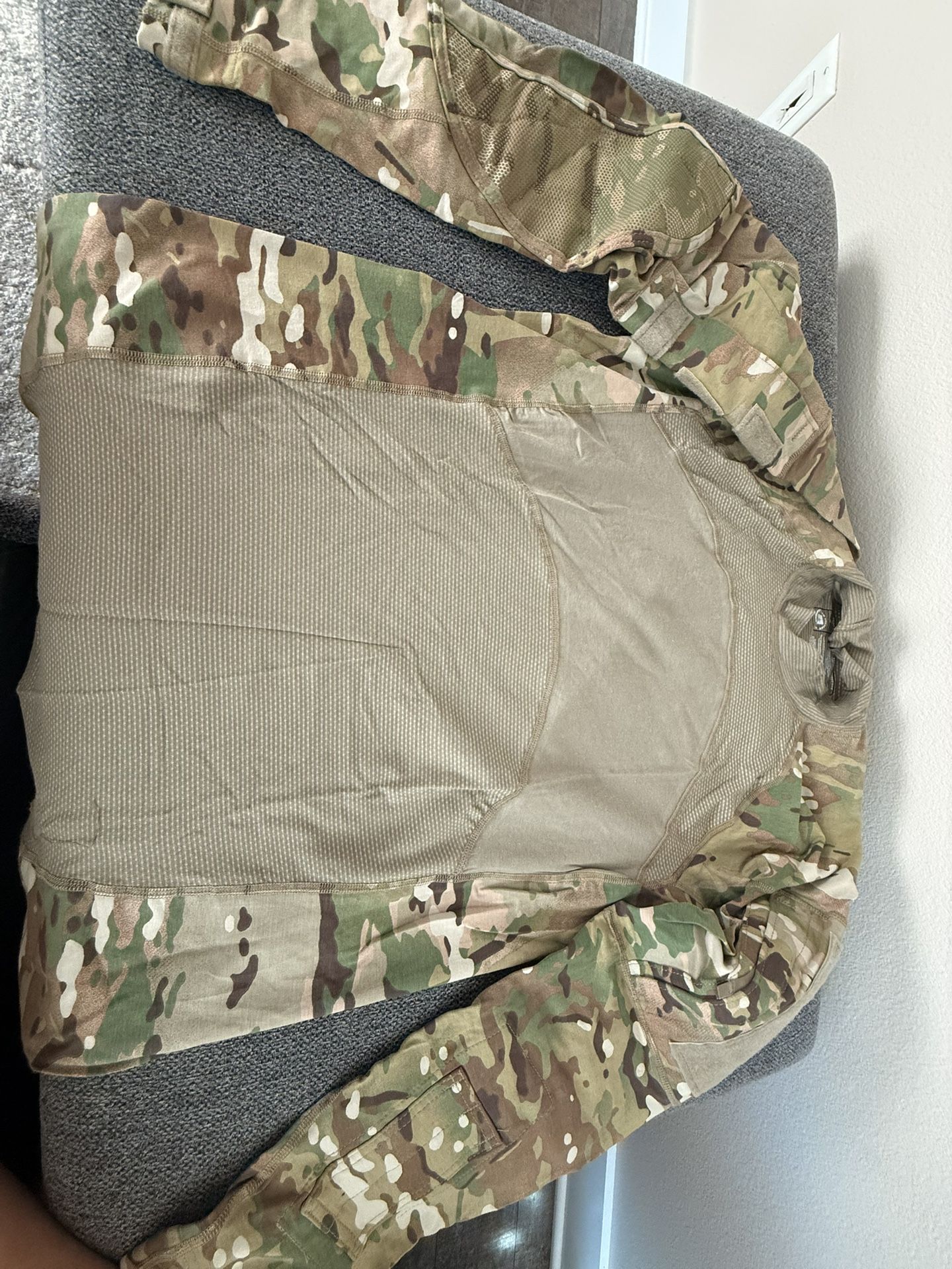 Brand New - Military garment, flight suits, jacket, boots, etc.
