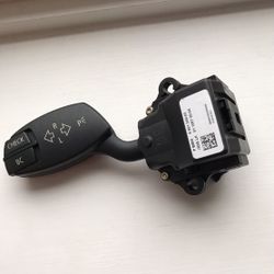 BMW 2010 Series 5 Turn Signal Switch 