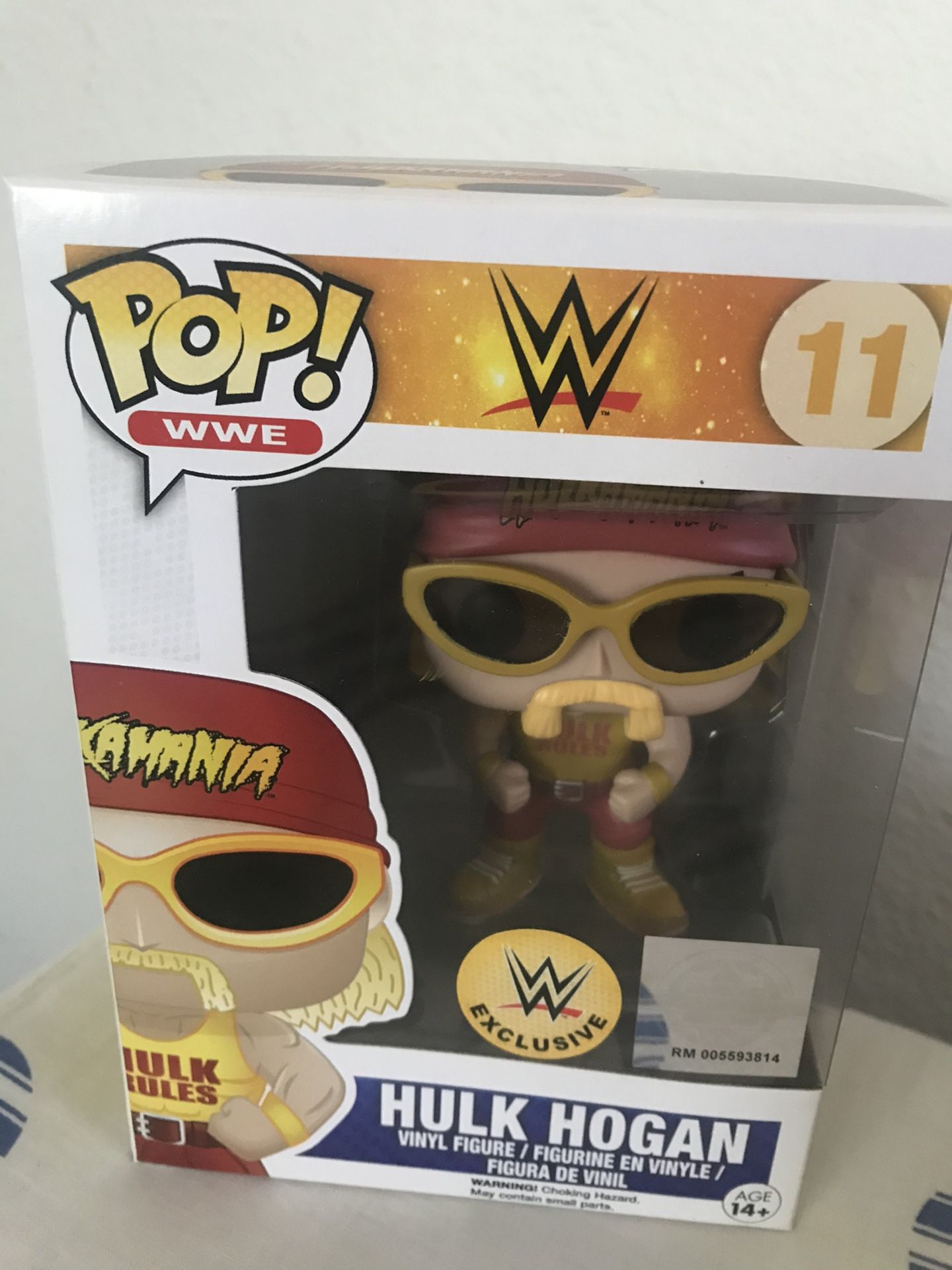 Hulk Hogan Funko Pop Yellow Shirt WWE Shop Exclusive