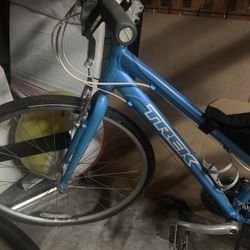 Women’s Trek Hybrid 