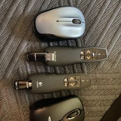 2 Mice And 2 Logitech Remotes For A Projector 