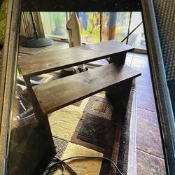 Nice Plant Shelf 24”x21”x11