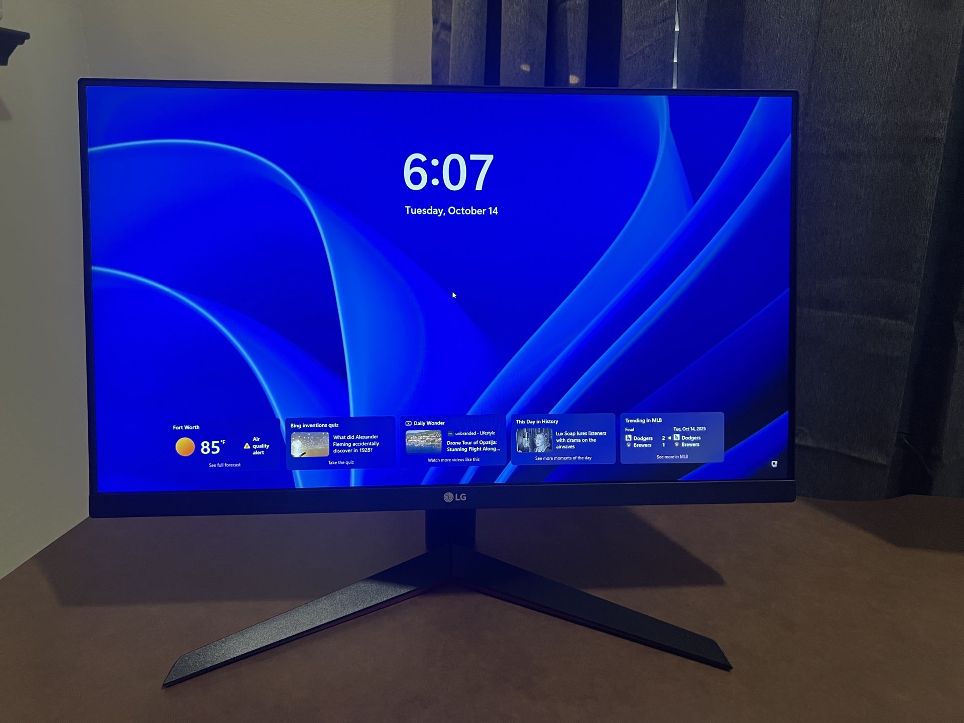 LG PC Monitor 24