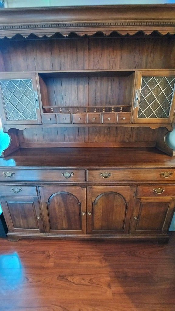 China Hutch