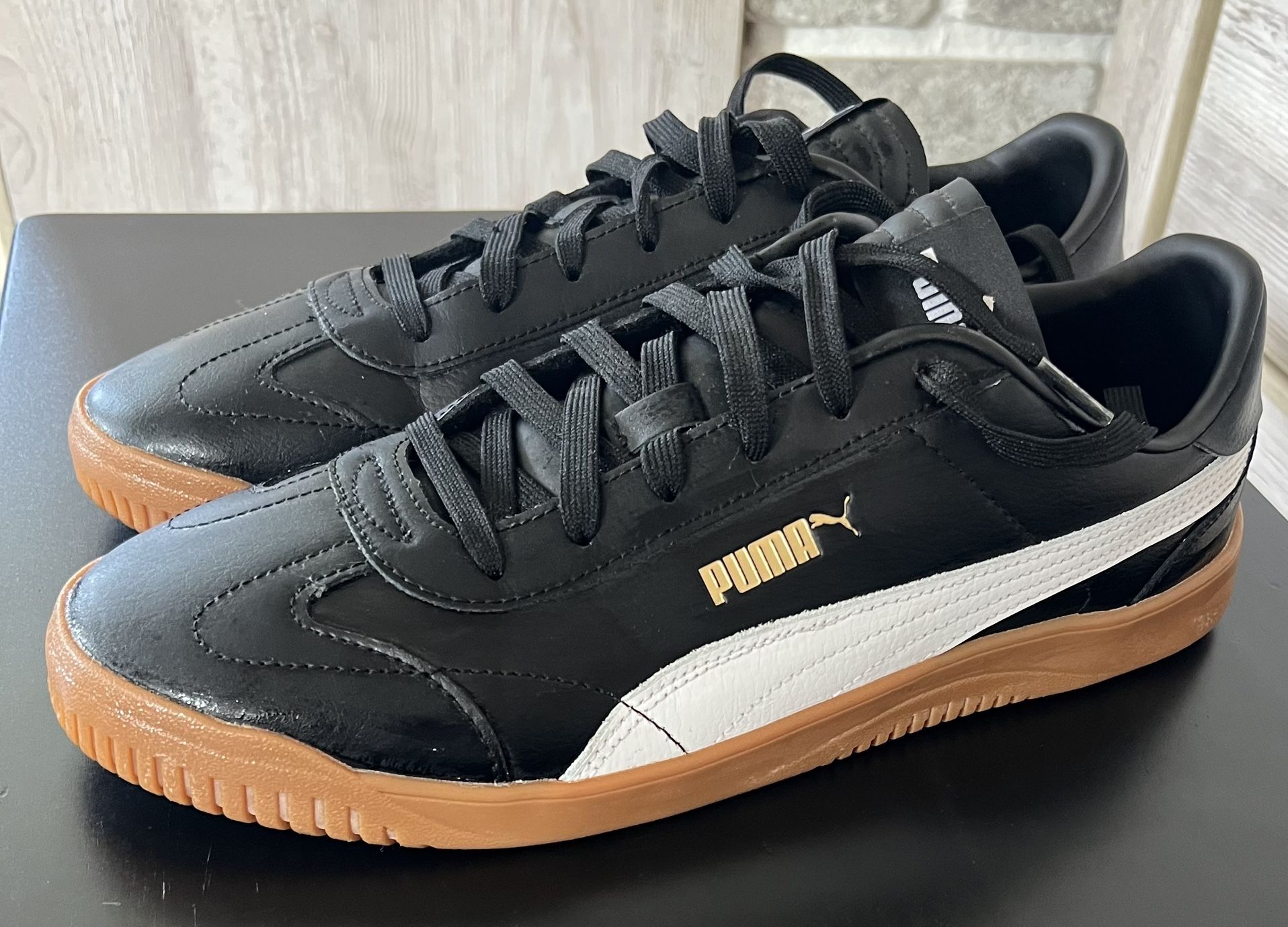 Mens PUMA Size 10.5 AVAILABLE 