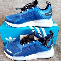 Size 6 Women's - Brand New Adidas NMD_V3 Shoes 