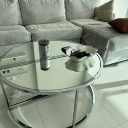 Round Coffee Table 