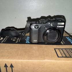 CANON G12 