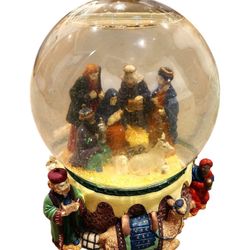 Musical Christmas Snowglobe