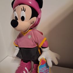 VINTAGE MINNIE MOUSE SKATER