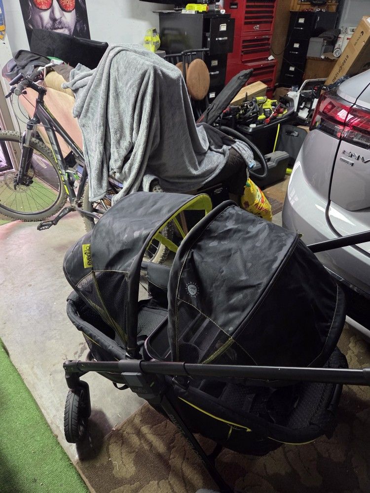 Evenflo Pivot All Terrain Wagon