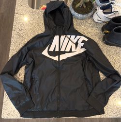 Nike Windrunner Zip-Up Hooded Jacket
