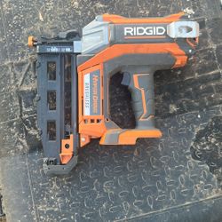 Ridged 18v Brushless 16 G Nail Gun