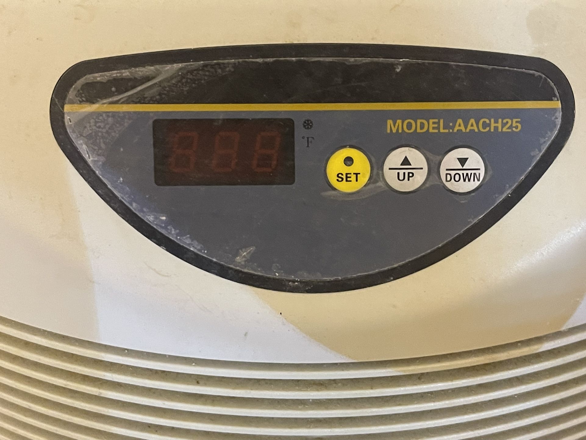 1/2 HP Chiller By Hydrofarm